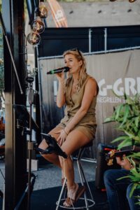 09f658b4-f69a-4704-be91-36baf9b7b9fe